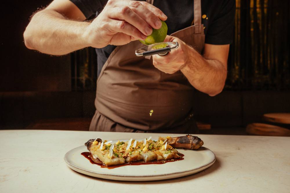 Ultimando plato Forja con ralladura lima