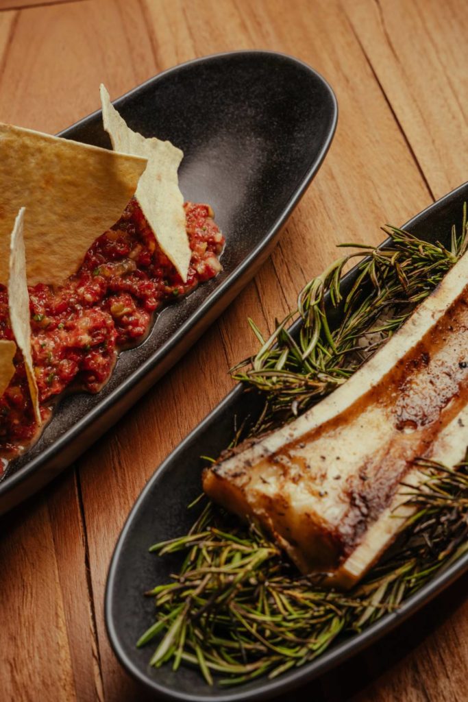 Dos platos de la carta de Forja.